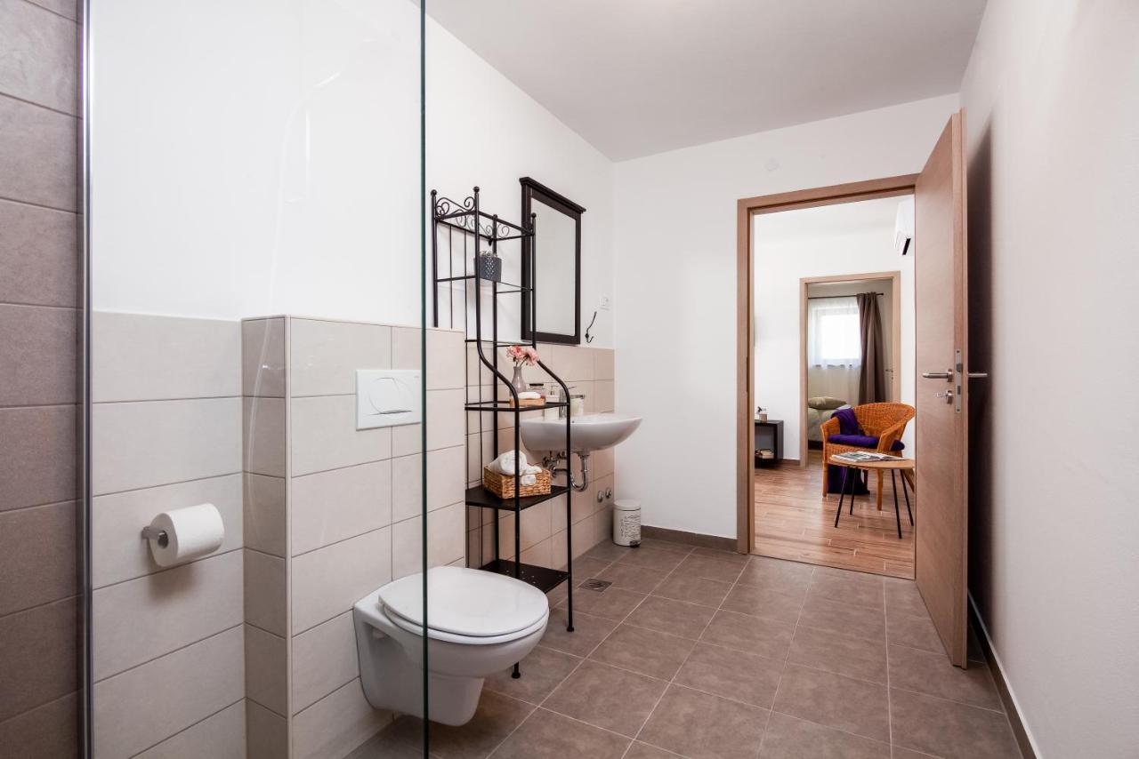 Apartments Tiny Garden Medulin Zewnętrze zdjęcie
